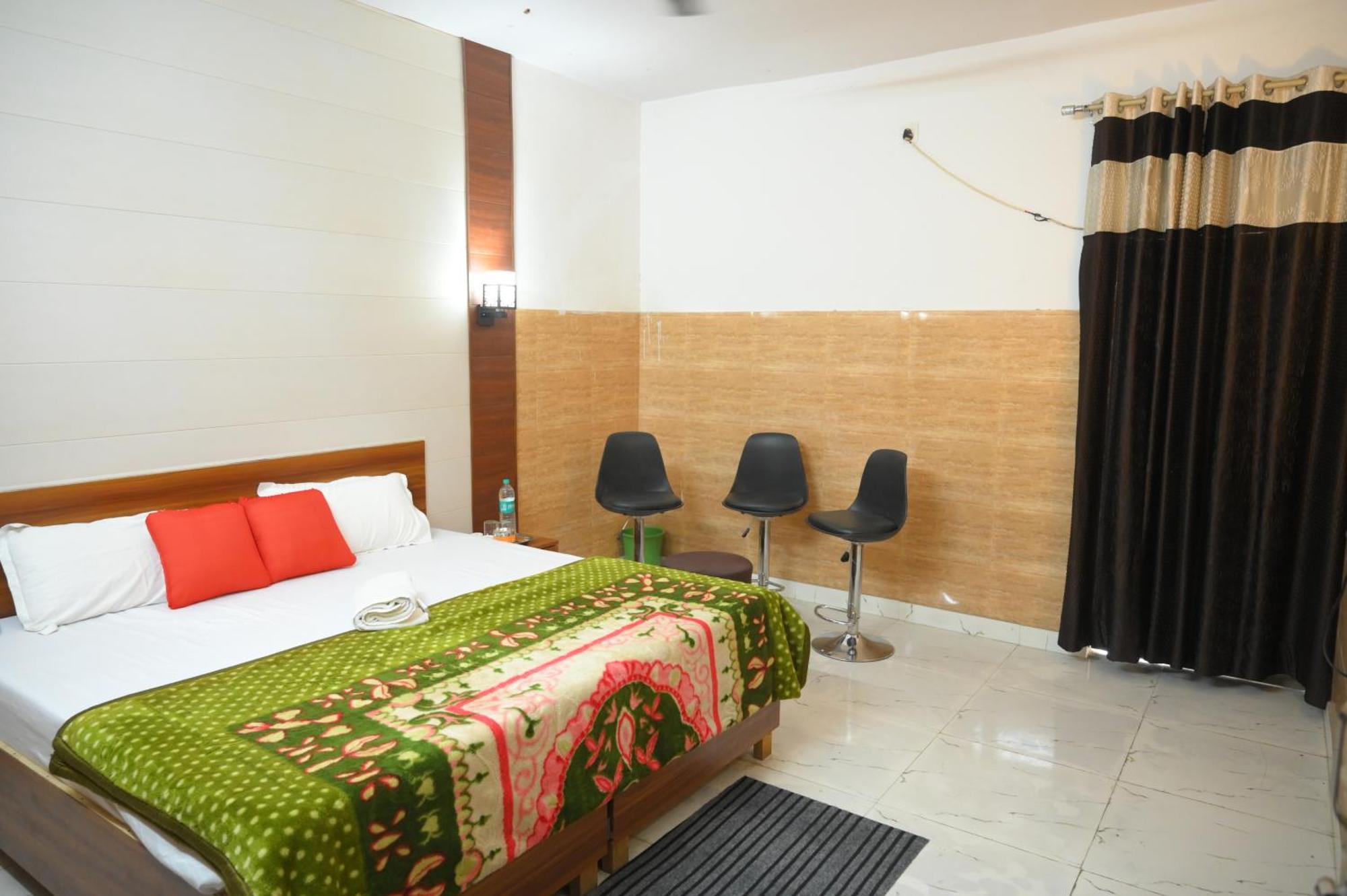 Hotel Starlight Meerut Luaran gambar