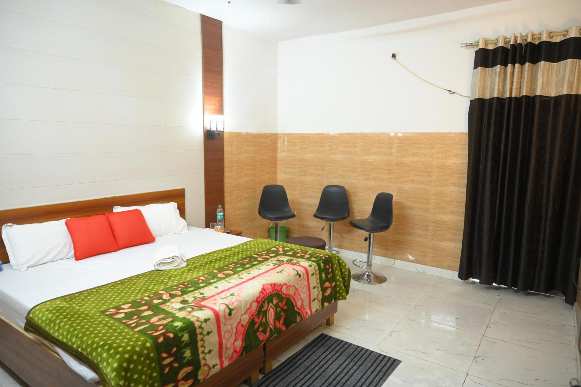 Hotel Starlight Meerut Luaran gambar
