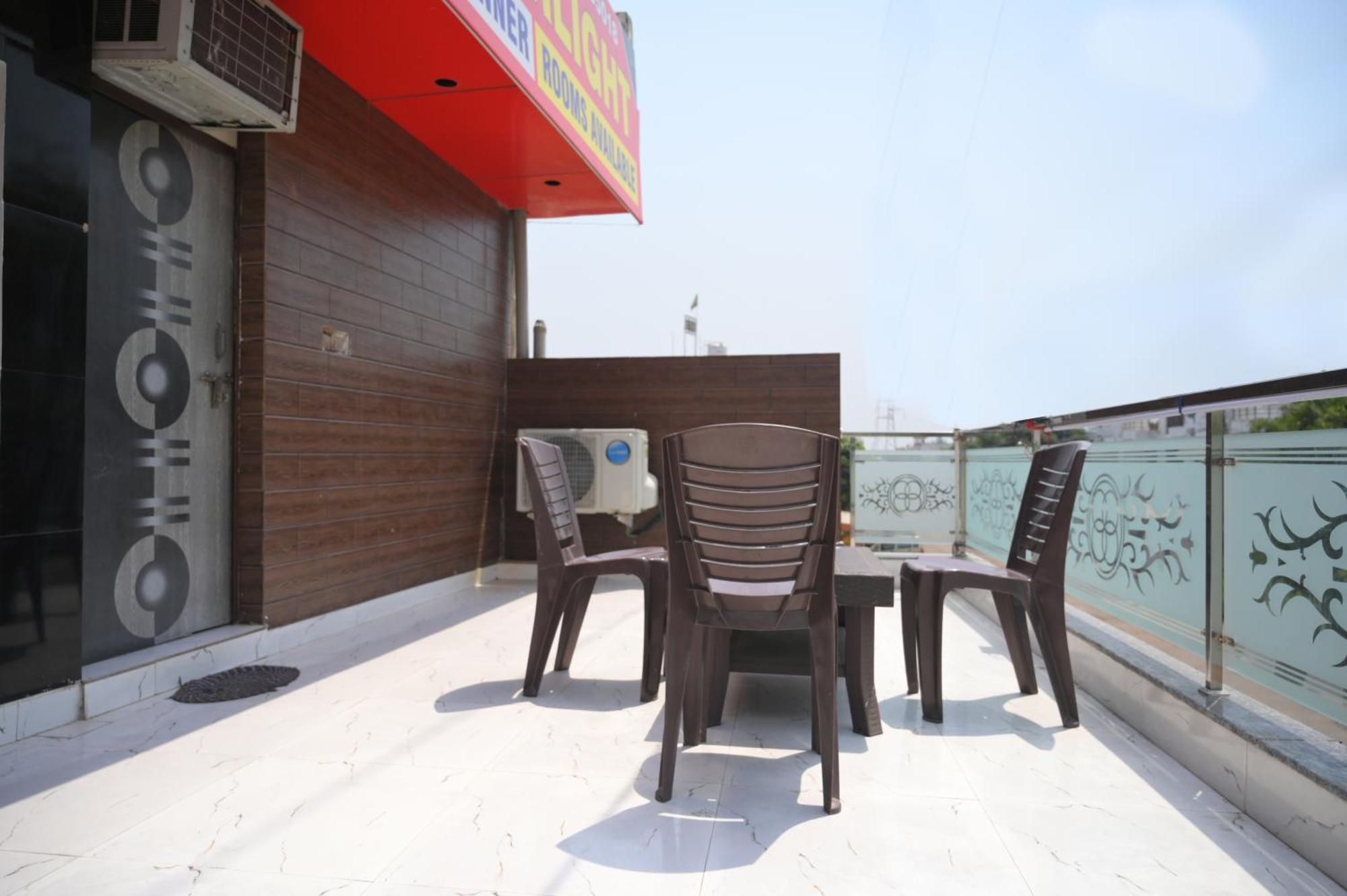 Hotel Starlight Meerut Luaran gambar